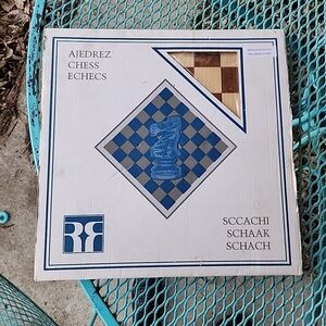 New AJEDREZ CHESS ECHECS Chess Checkers Board Spain SCCACHI SCHAAK SCHACH 17.5”